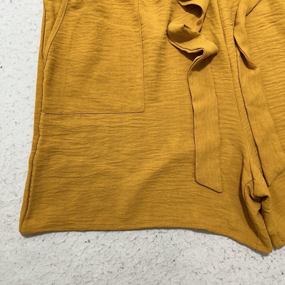Retrology Women's XL Medallion Gold Yellow Paperbag Shorts 5" Inseam Tie Front - Picture 3 of 11